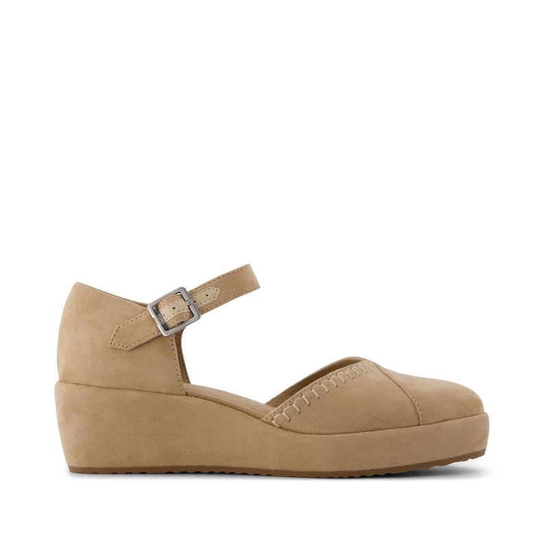 Gwyneth Wedge